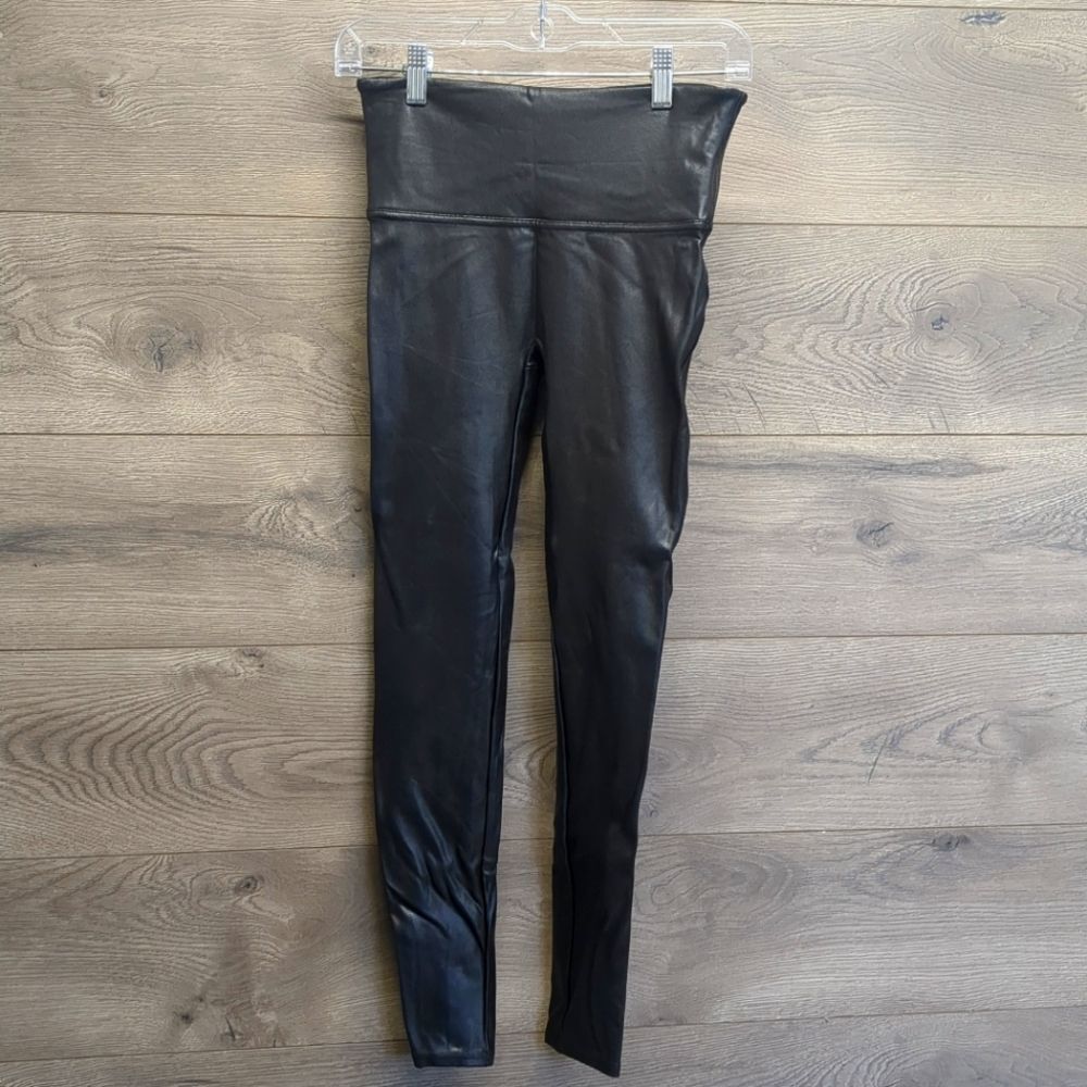 Spanx Faux Leather Compression Leggings Women's Size Medium